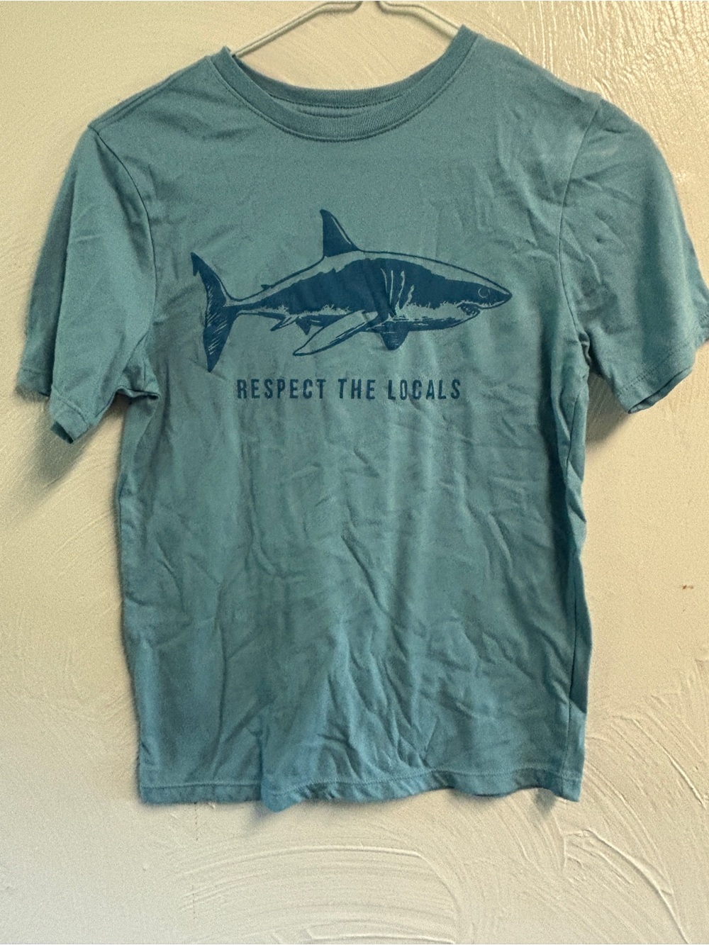 wonder nation blue shark graphic tee